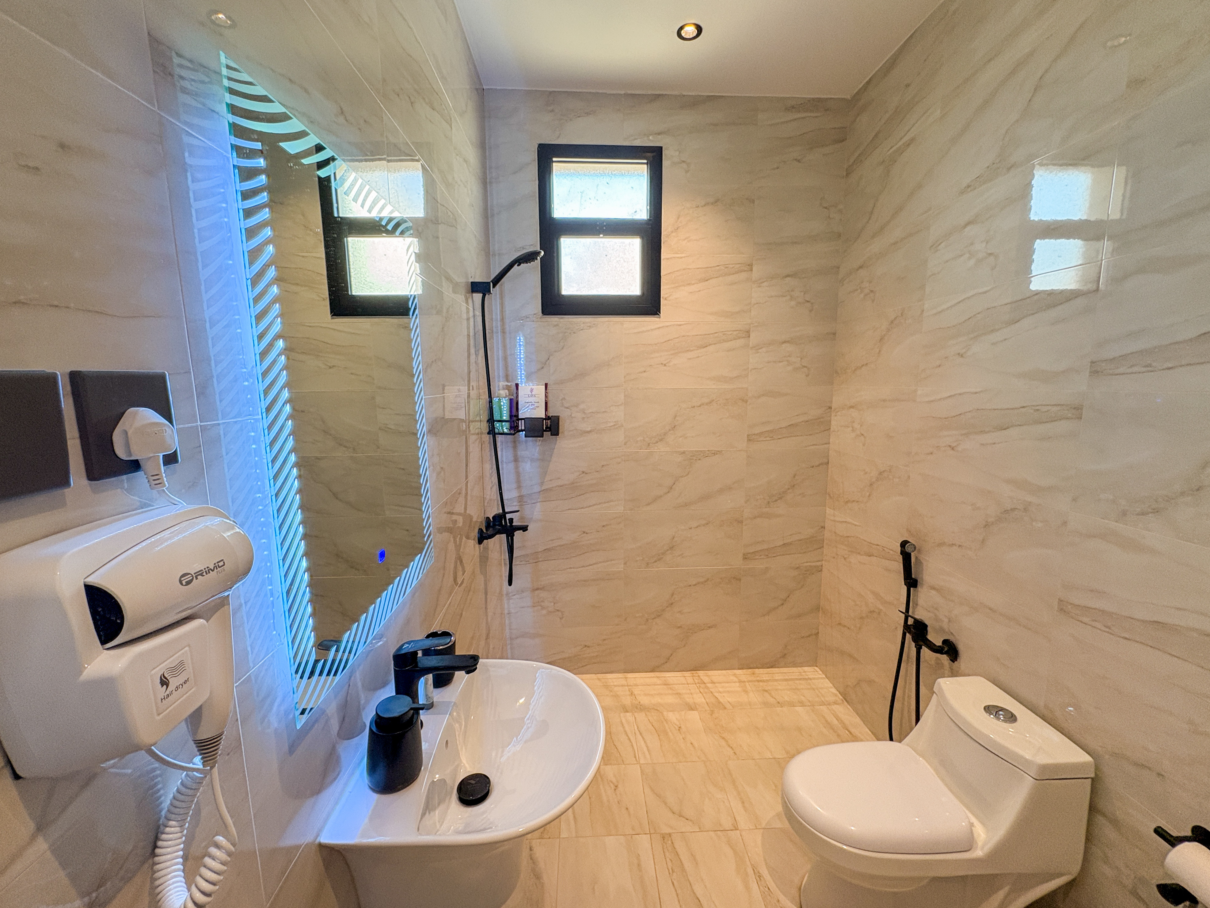 شقه اقامه طويله | غساله | مطبخ كامل | السليمانيه