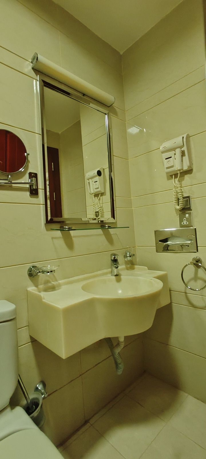 شقه فندقيه ثلاث غرف