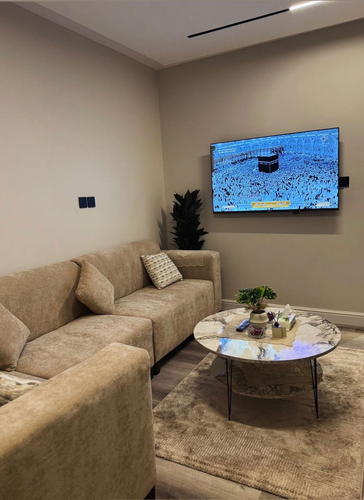 شقه فندقيه جديده غرفتين وصاله ايجار يومي