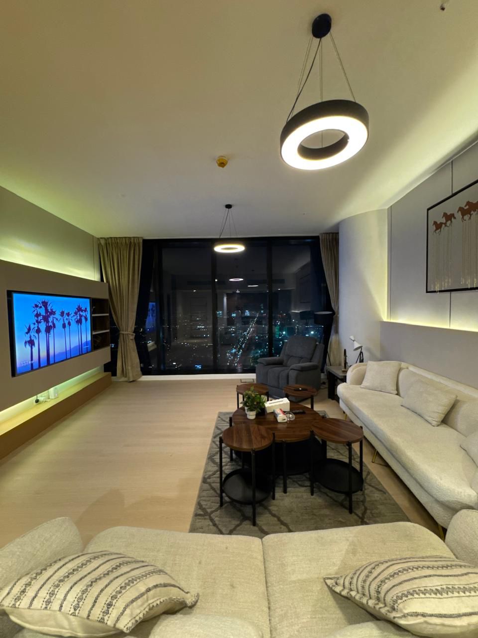 شقه غرفه وصاله في برج رافال دور ٥٠