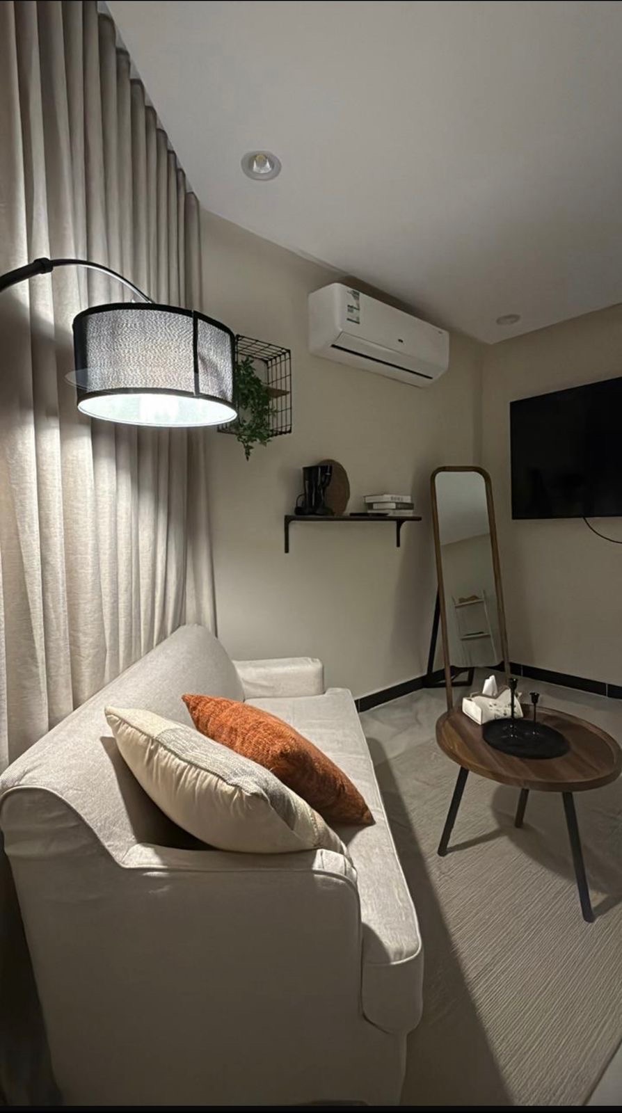 استديو بجوار البوليفارد