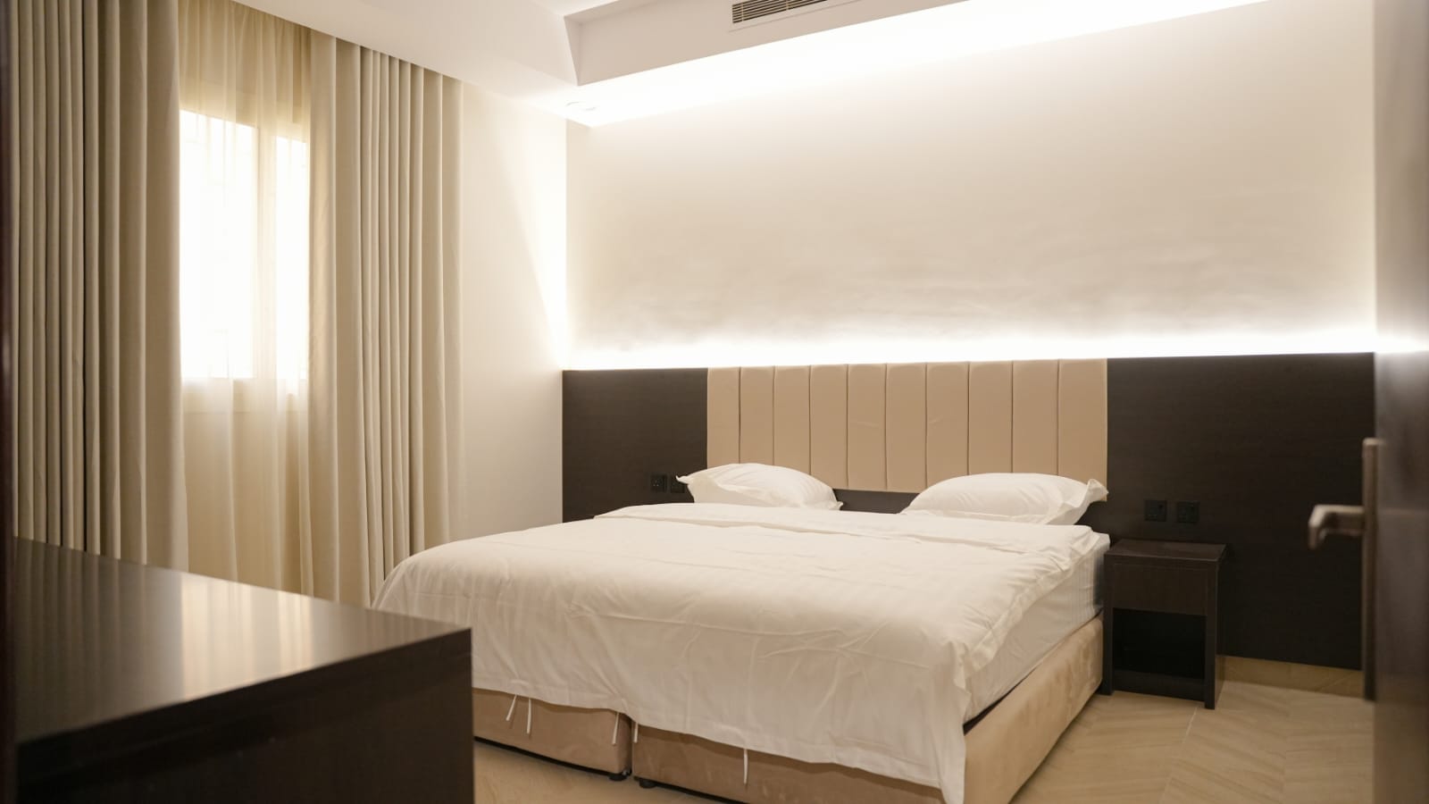 403-شقه فاخره بموقع مميز