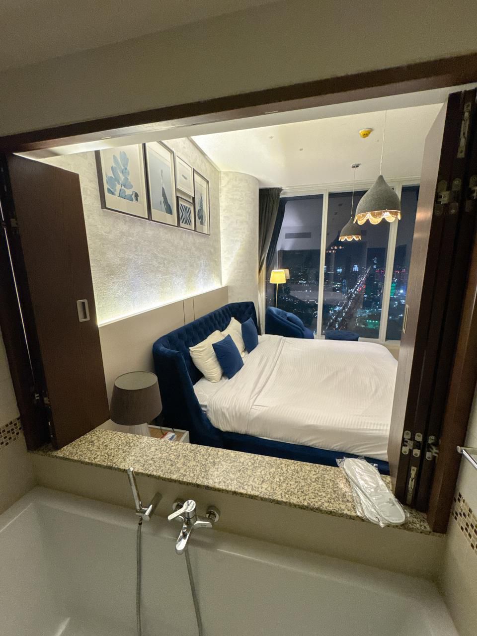 شقه غرفه وصاله في برج رافال