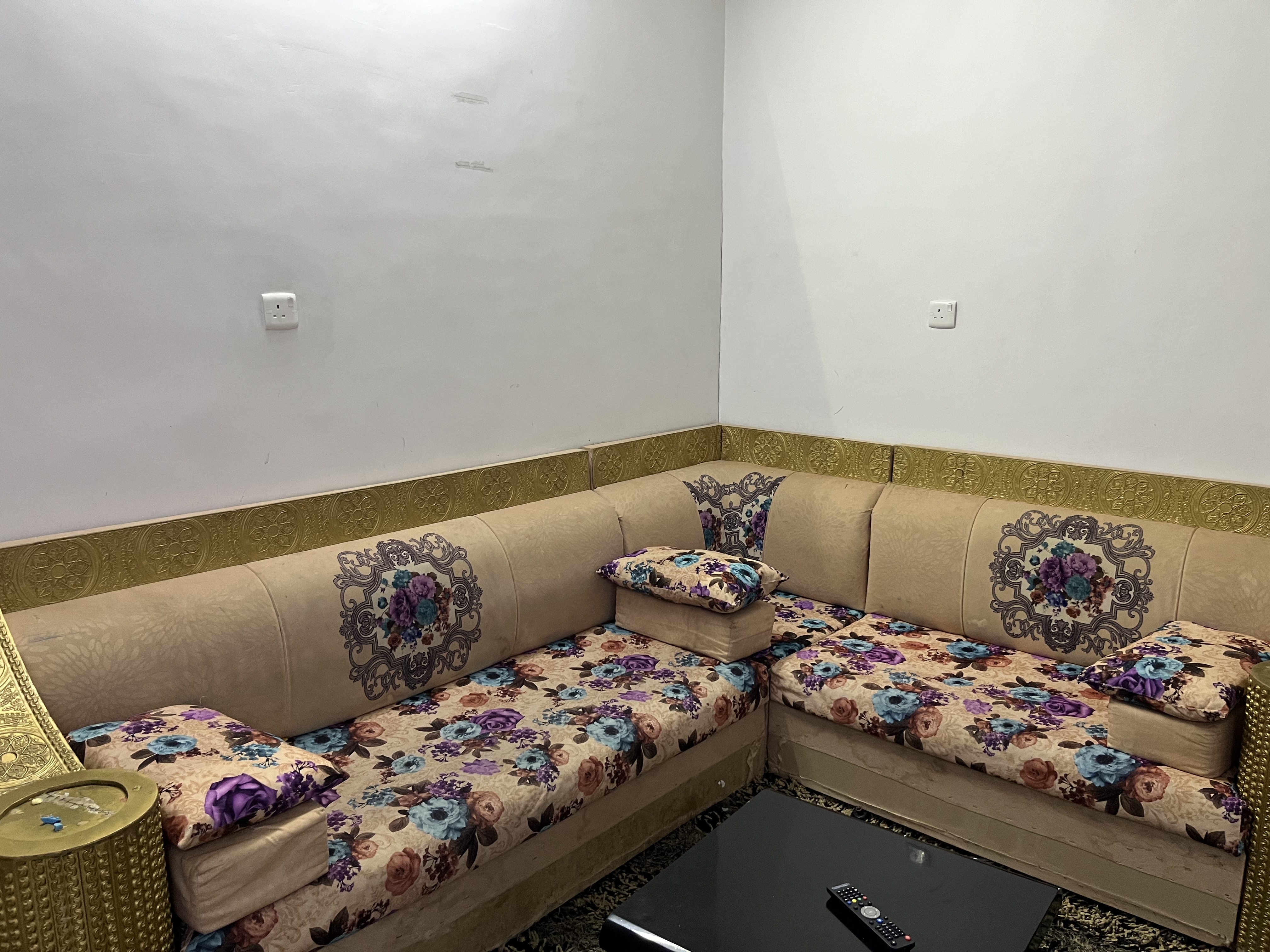 الريان شقه غرفتين