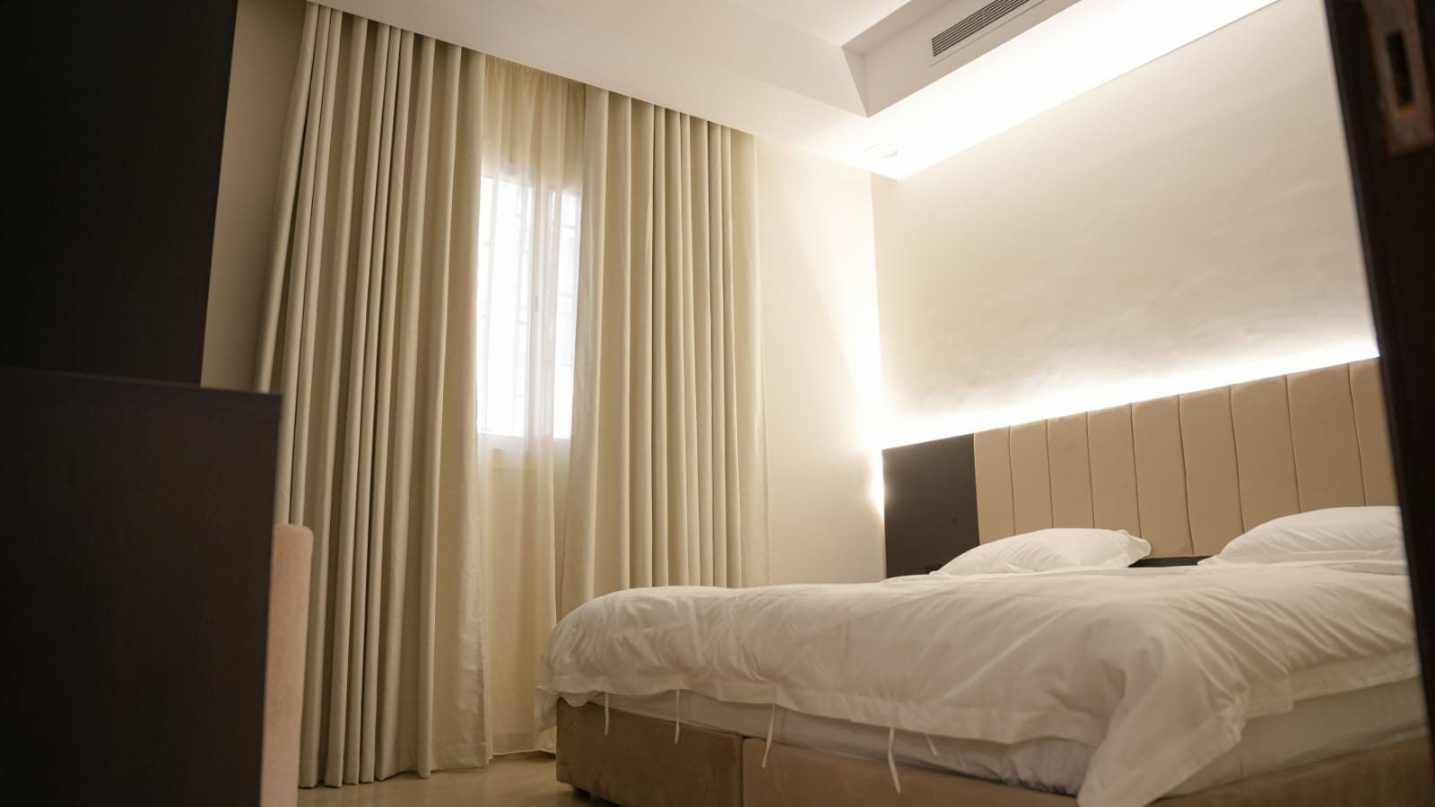 401-شقه فاخره بدخول ذاتي وموقع مميز