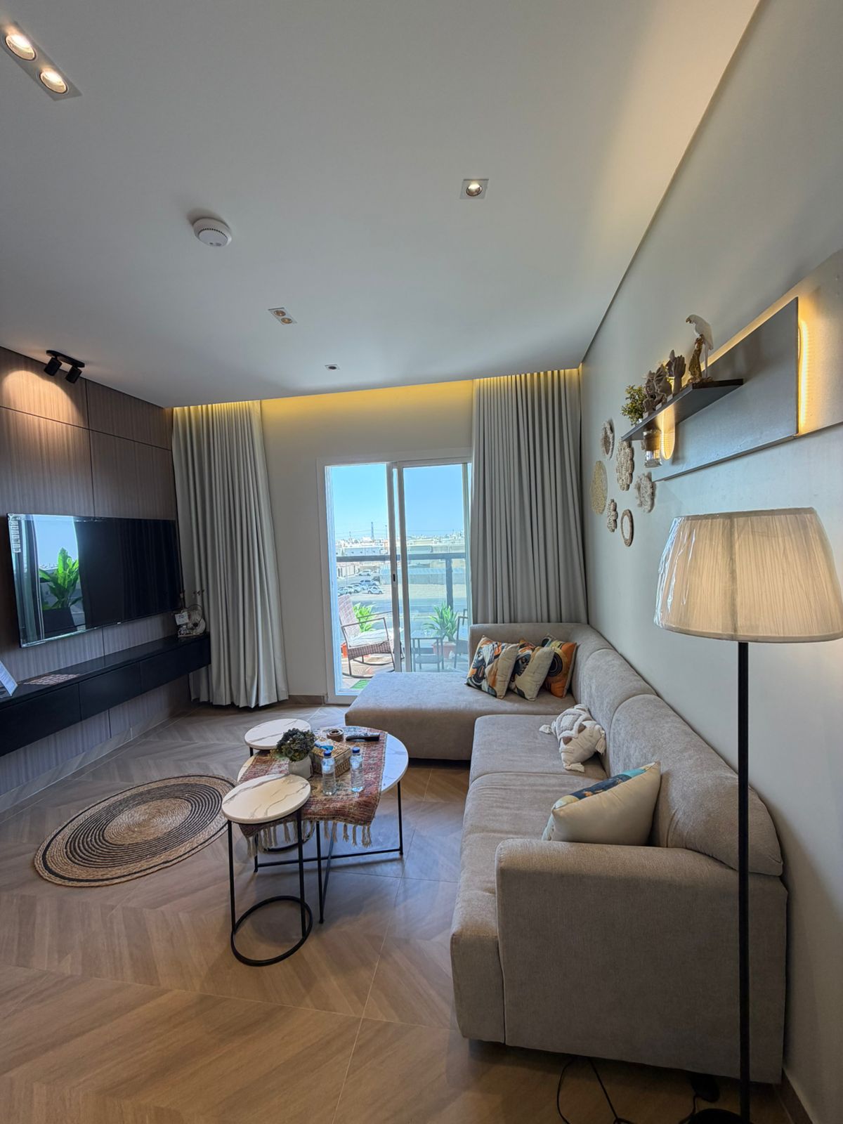 شقه ماستر واطلاله بلكونه