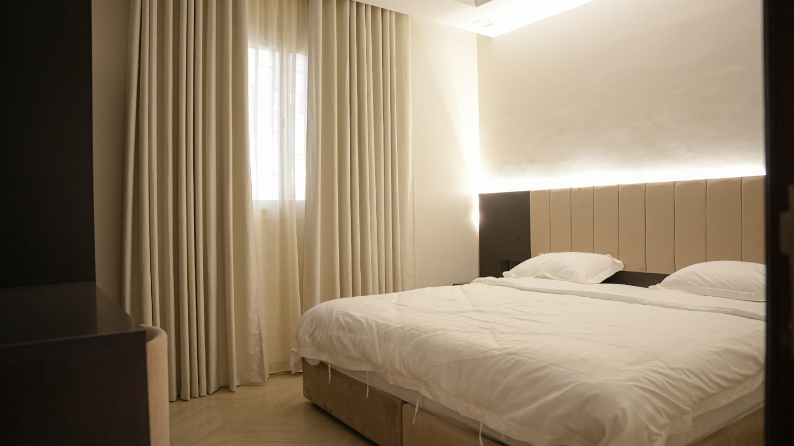 401-شقه فاخره بدخول ذاتي وموقع مميز