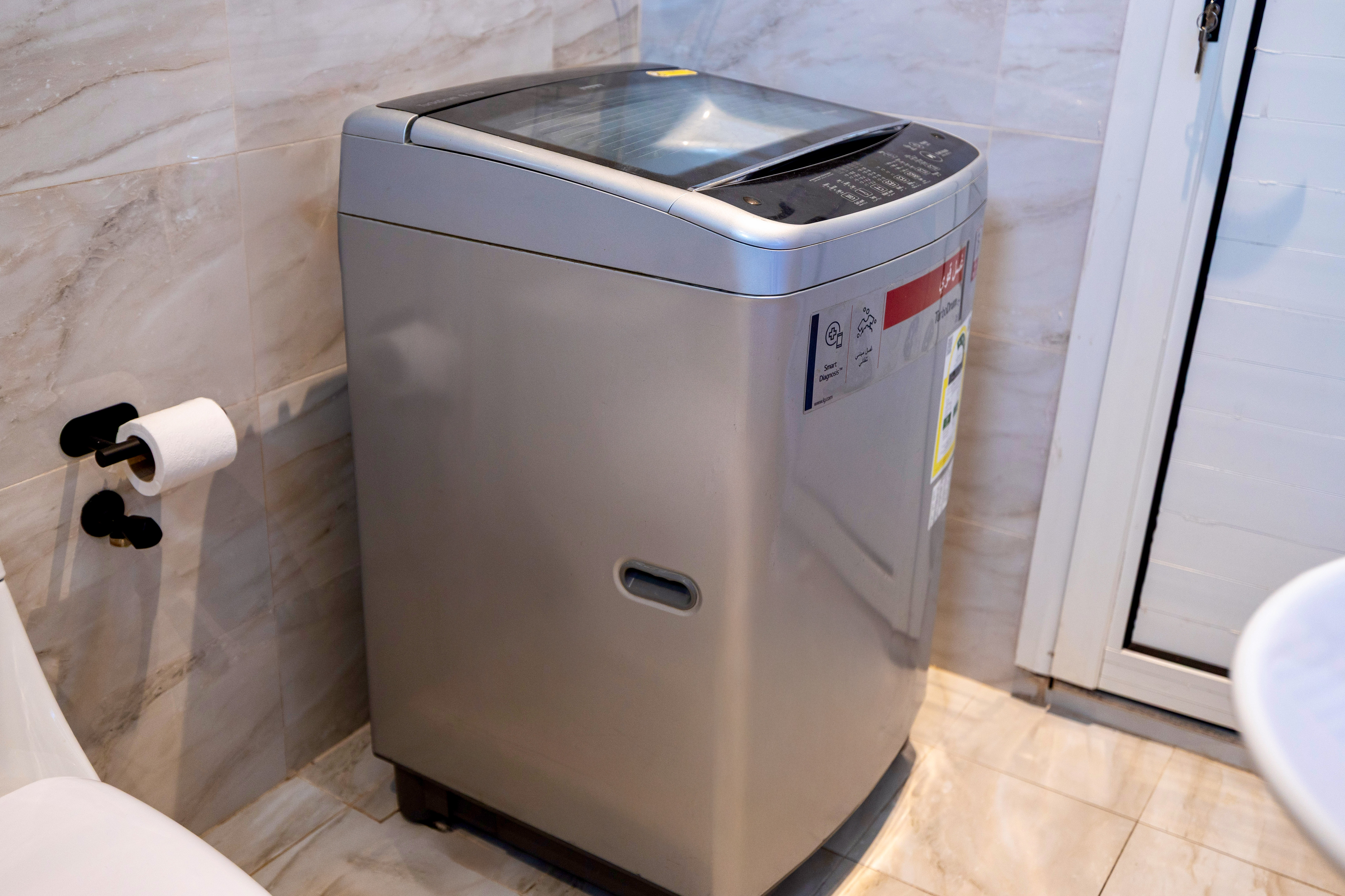 شقه اقامه طويله | غساله | مطبخ كامل | السليمانيه