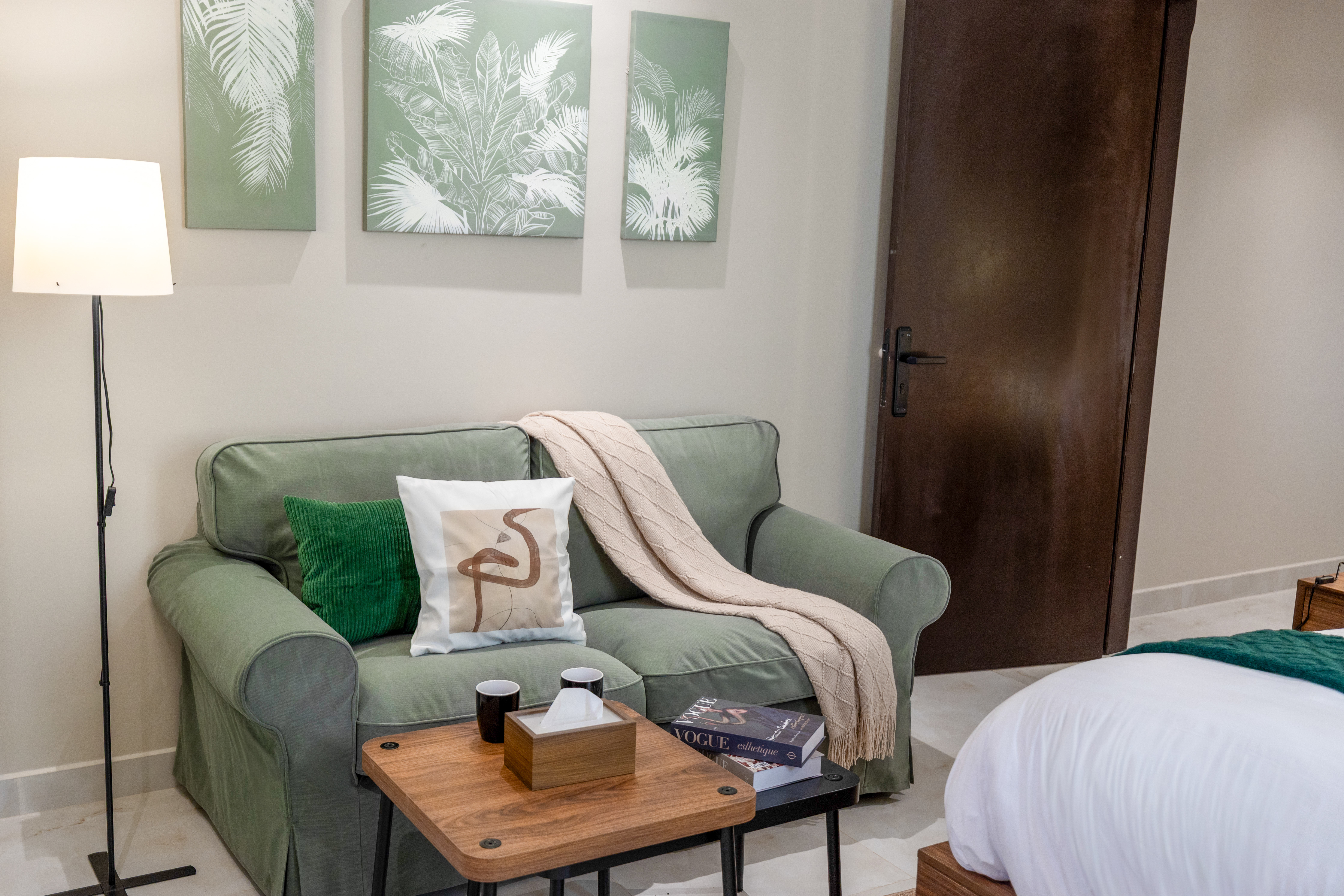 شقه اقامه طويله | غساله | مطبخ كامل | السليمانيه